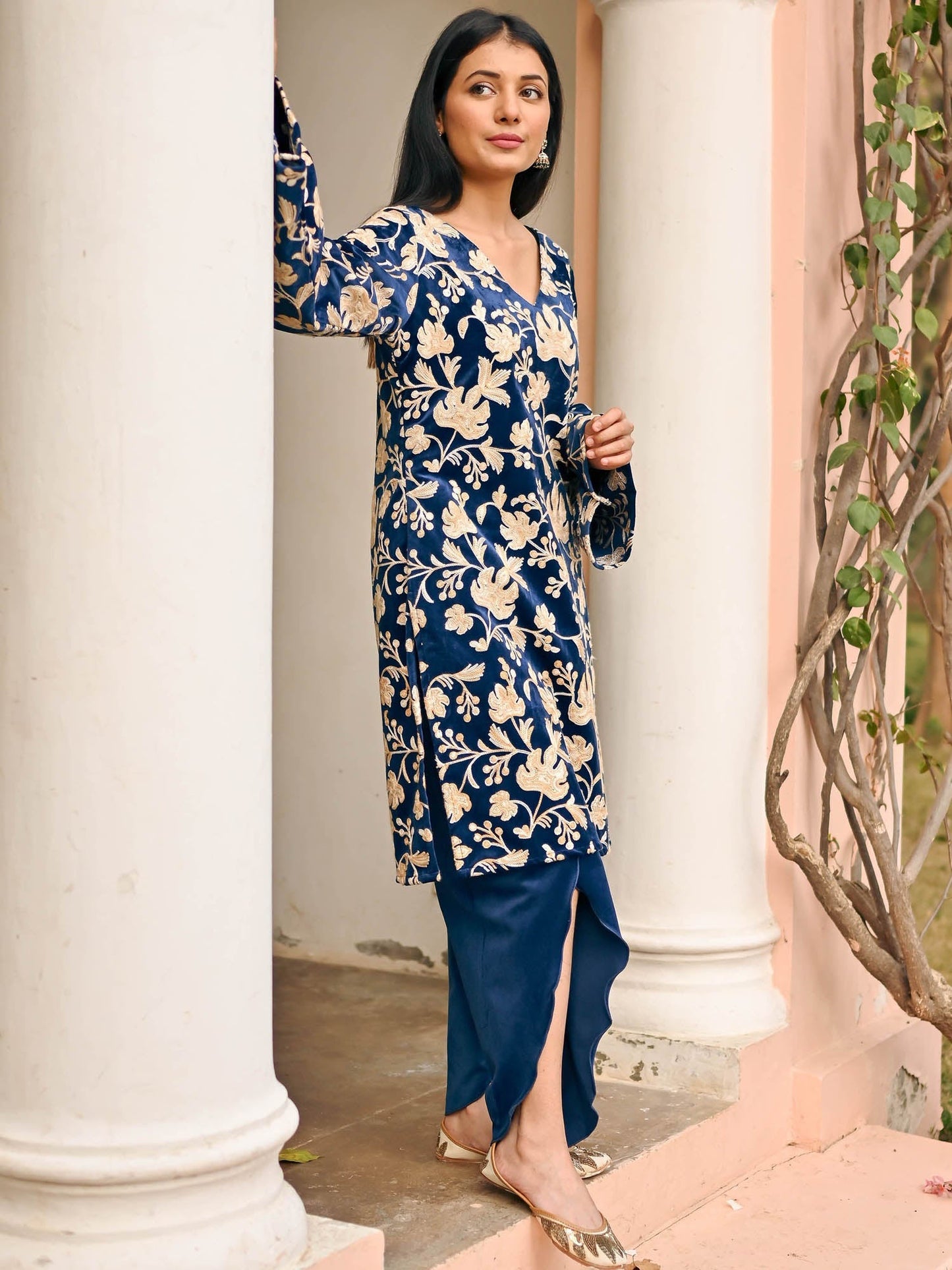 Blue Velvet Kurta Set