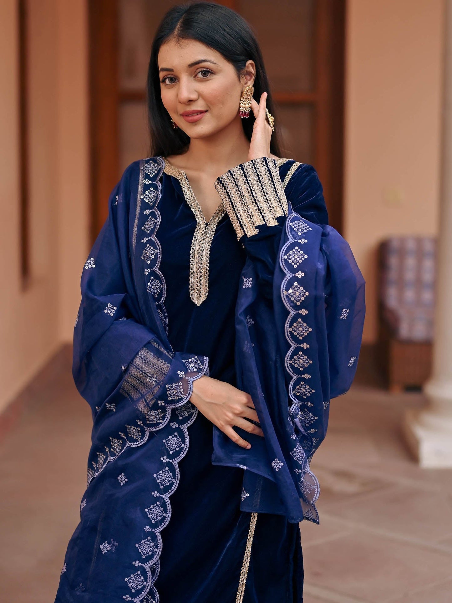 Blue Handwork Velvet Kurta Set