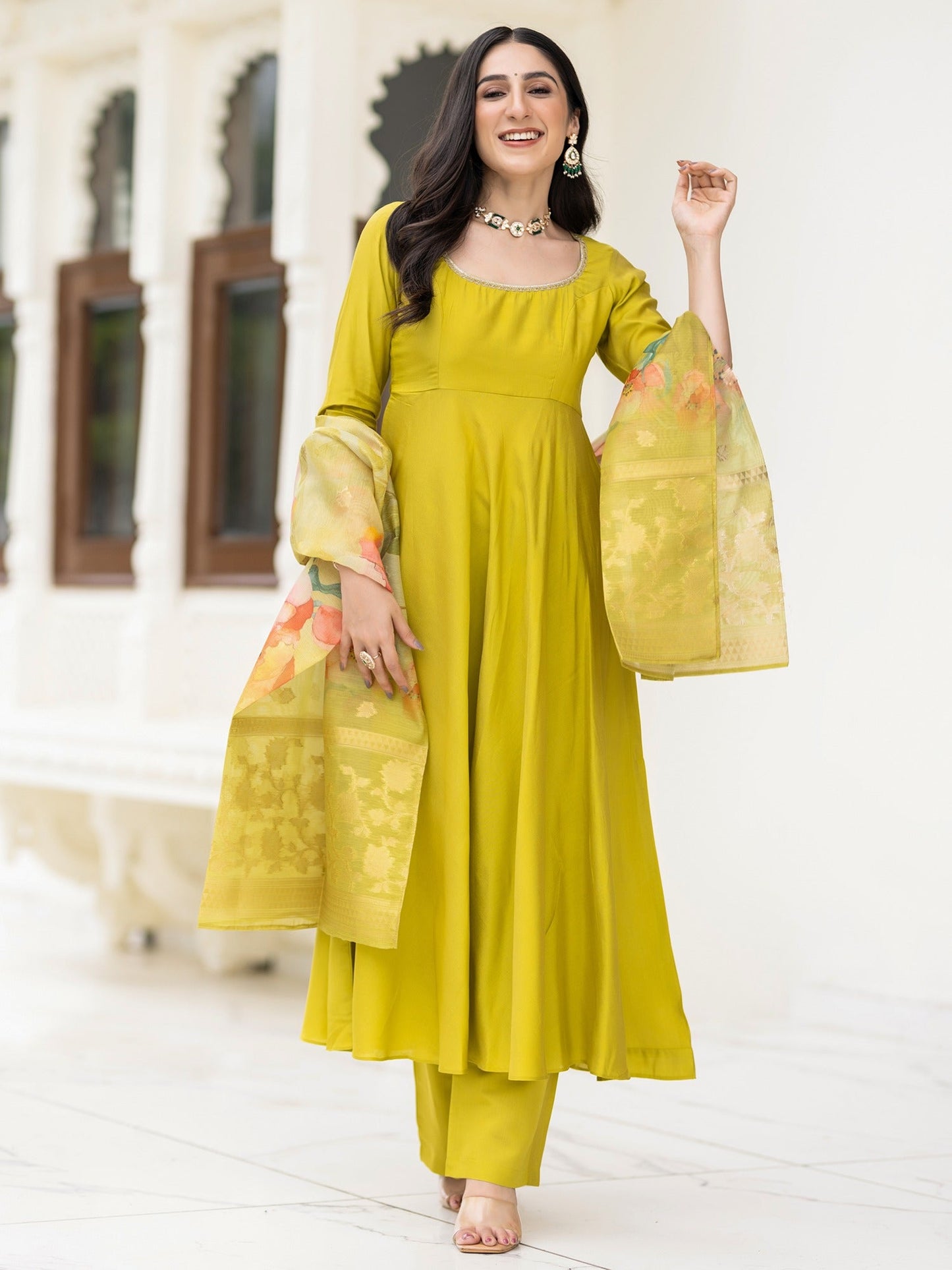 Ethnic Green Suit Set
