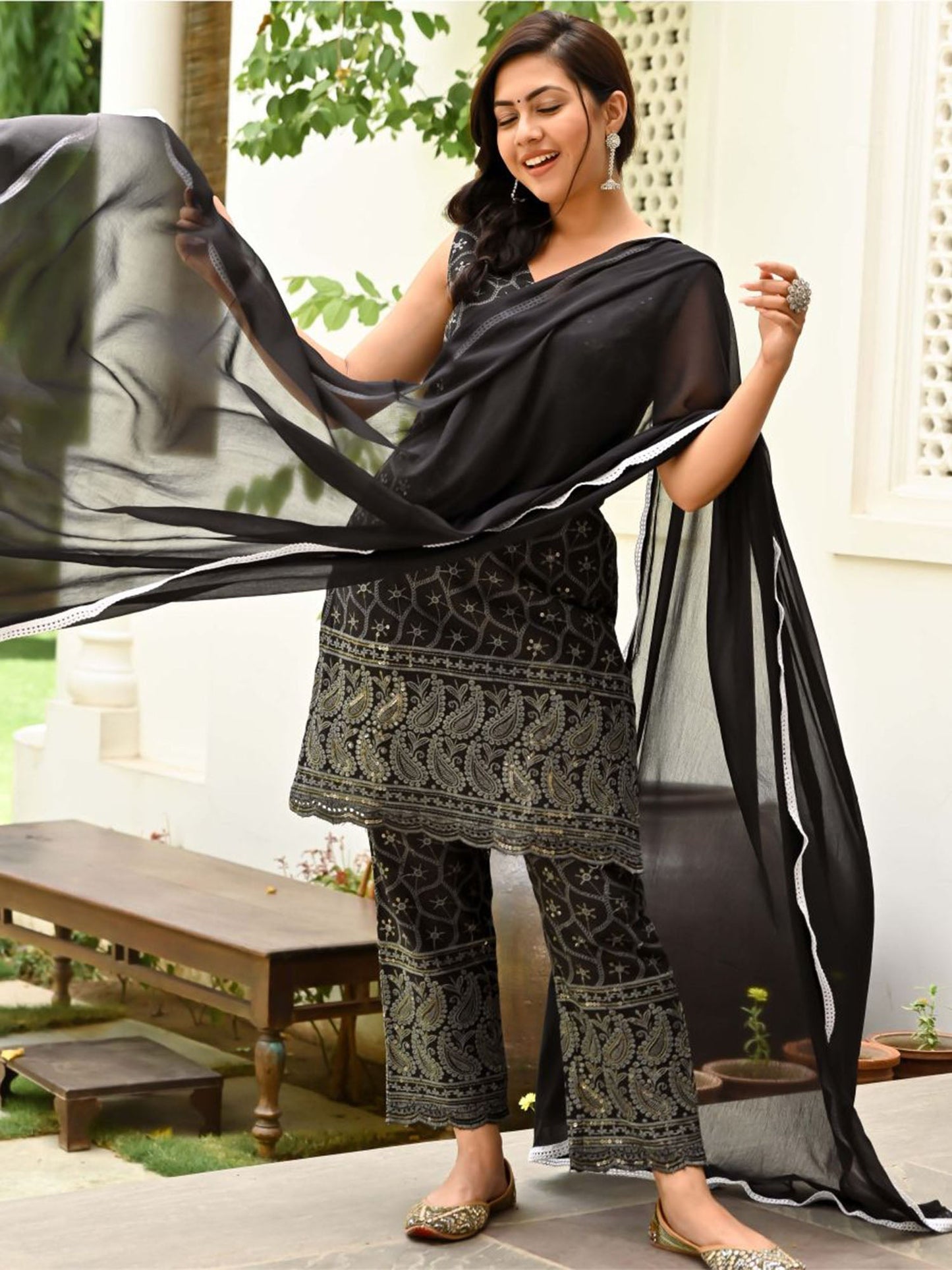Black Embroidered Kurta Pant Set