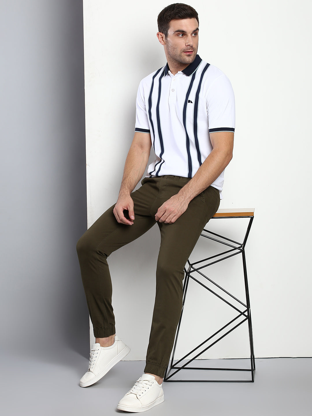 Men's Straight Fit Cotton Joggers (Olive)