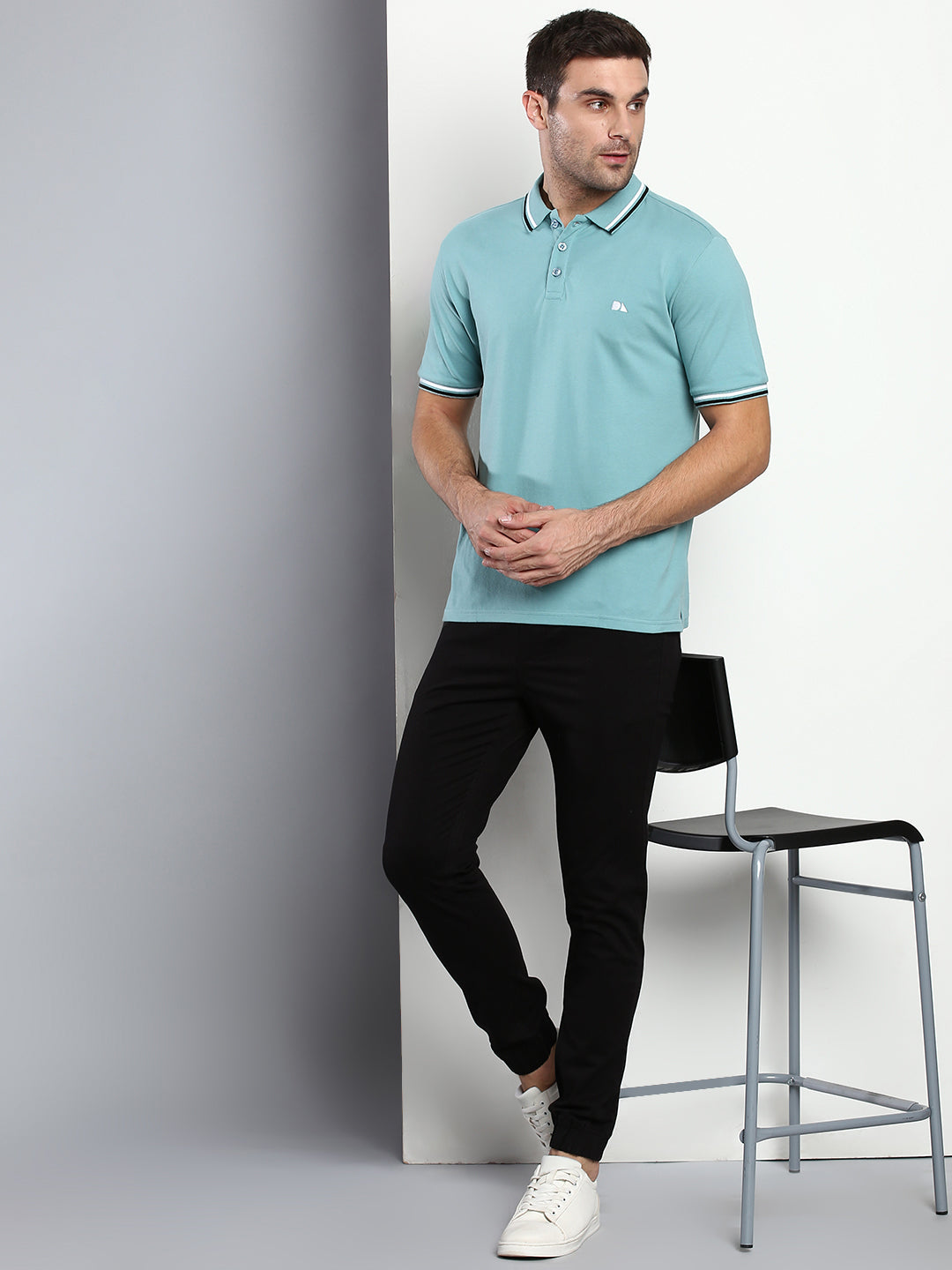 Men's Straight Fit Cotton Joggers (Black)
