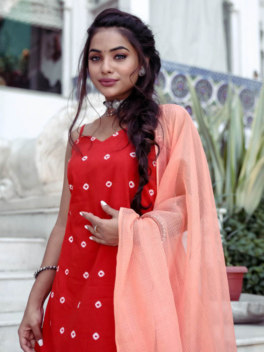Red Bandhej Kota Doria Dupatta