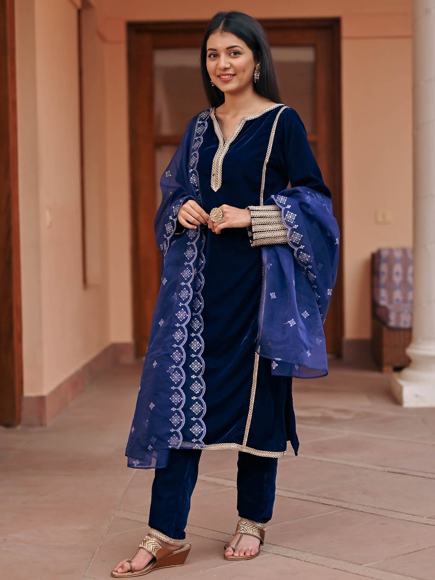Blue Handwork Velvet Kurta Set