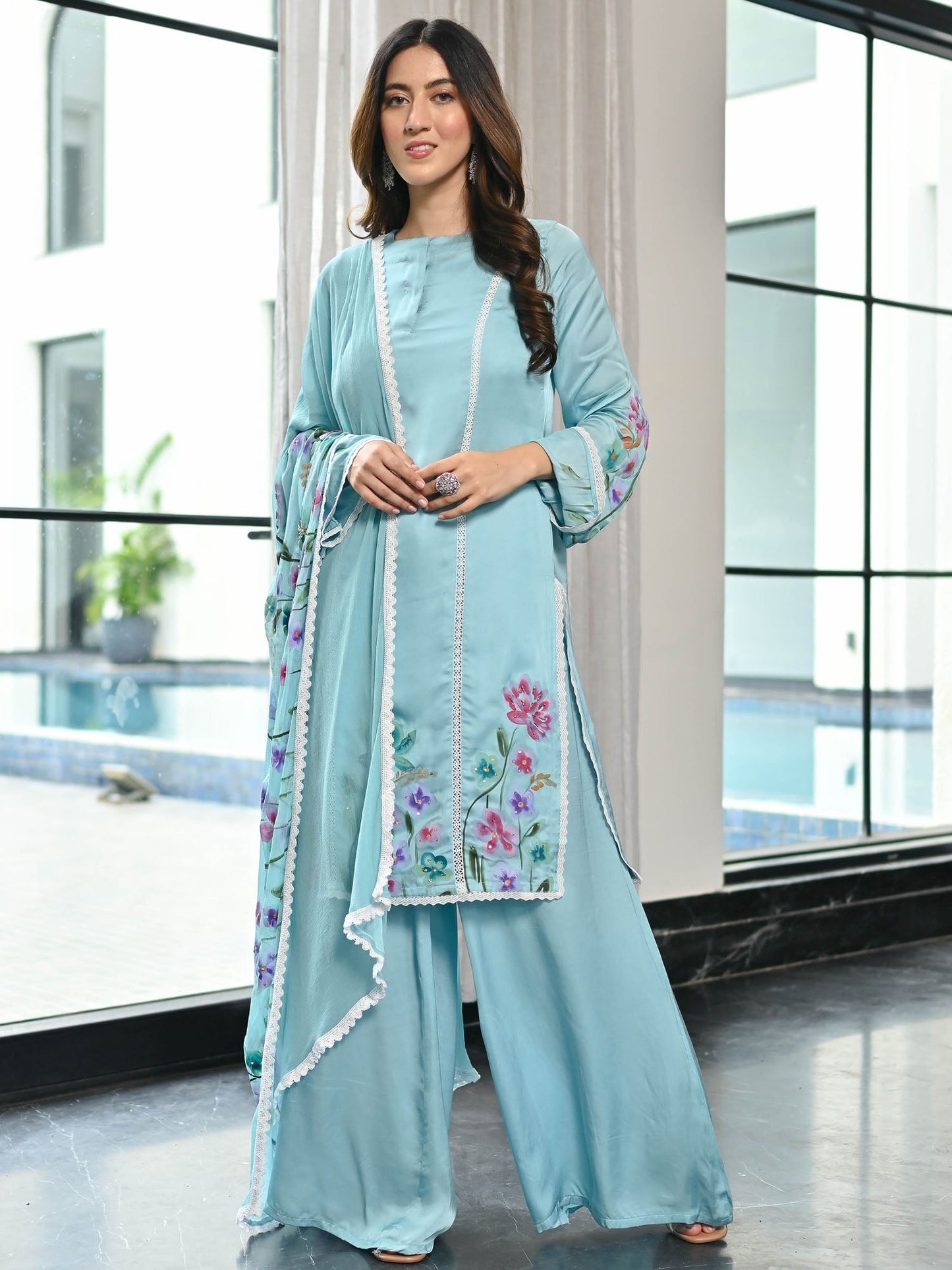 Kaarigiri Blue Kurta Set