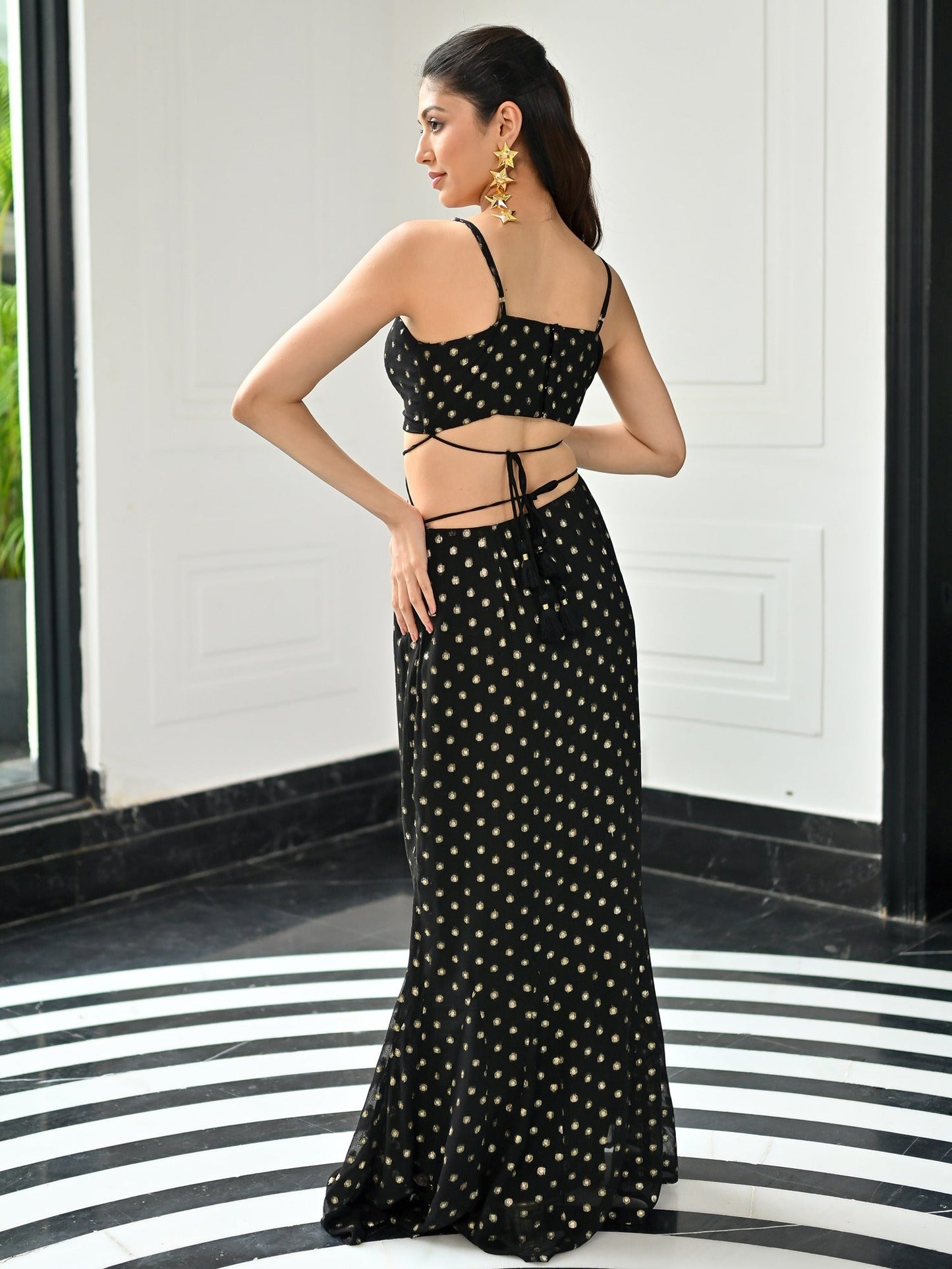 Classic Tie -Up Dress